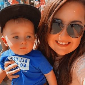 Meet your Posher, Cynthia